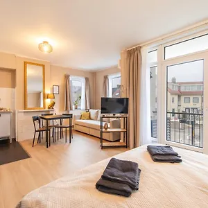 Blankebil & Appartement Zandvoort